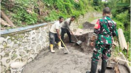 Kerja Bakti TNI-Polri Bersama Warga_ Infrastruktur Desa Makin Maju