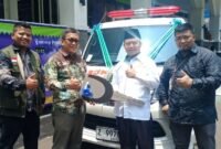 PNM Serahkan Ambulans ke Baznas Garut untuk Perkuat Layanan Kemanusiaan