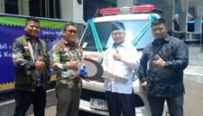 PNM Serahkan Ambulans ke Baznas Garut untuk Perkuat Layanan Kemanusiaan